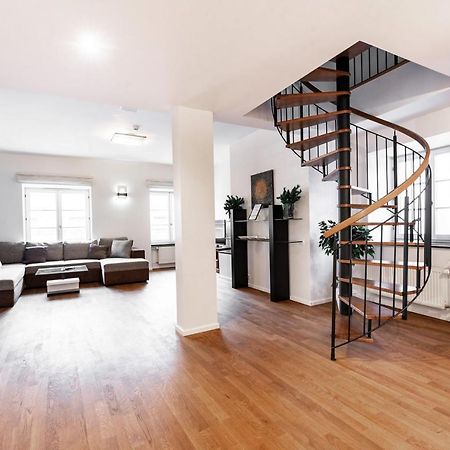 Airhome - Raekoja Plats Tallinn Ngoại thất bức ảnh