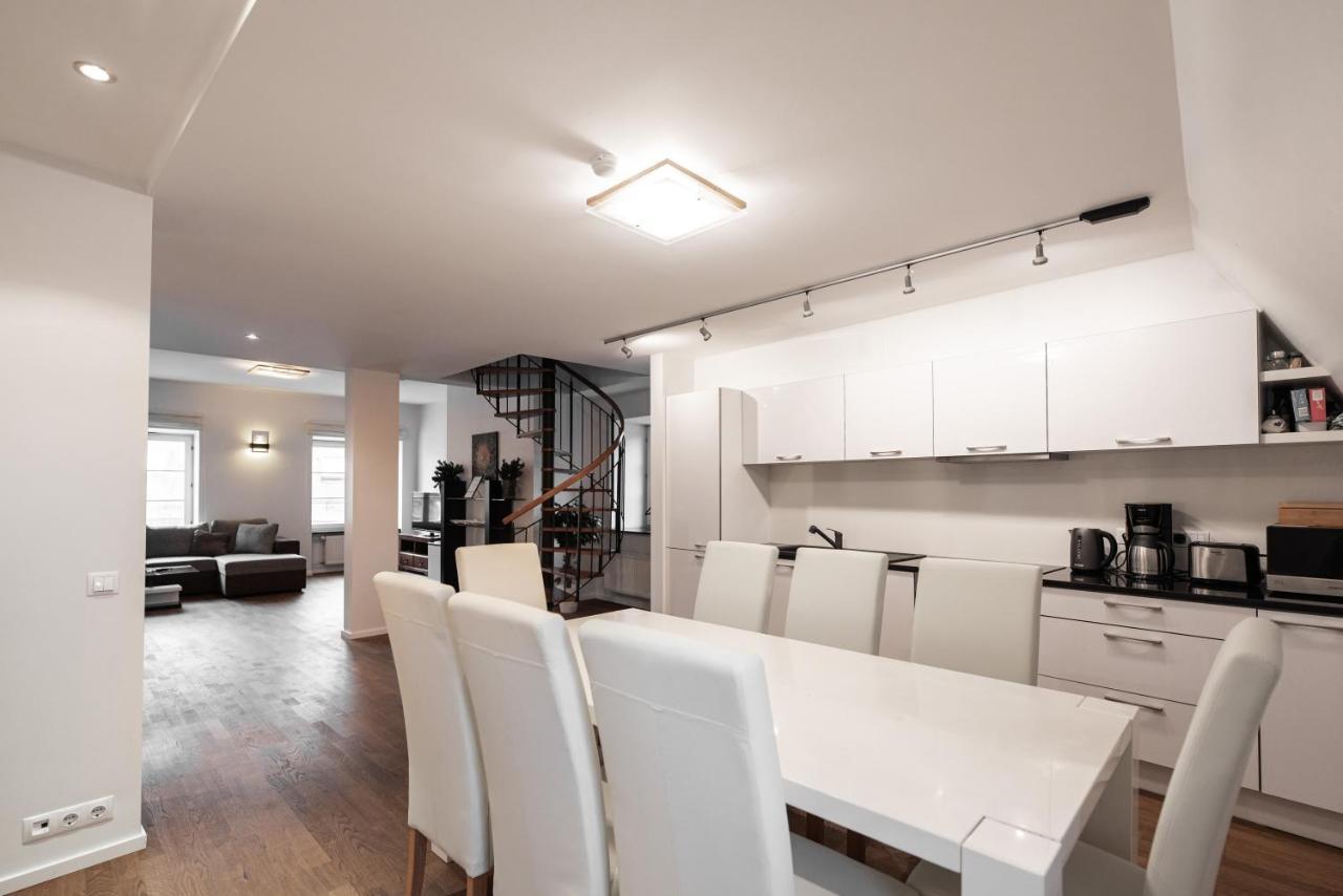 Airhome - Raekoja Plats Tallinn Ngoại thất bức ảnh