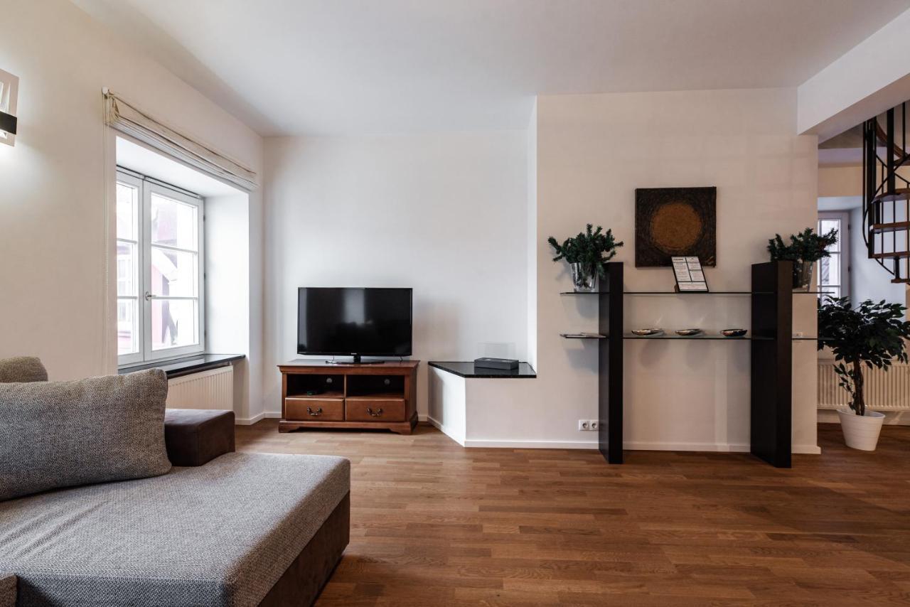 Airhome - Raekoja Plats Tallinn Ngoại thất bức ảnh