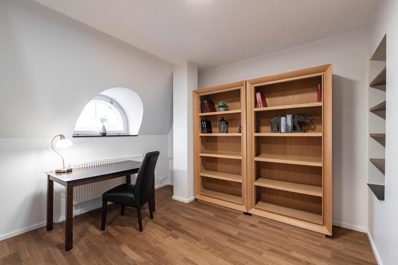 Airhome - Raekoja Plats Tallinn Ngoại thất bức ảnh