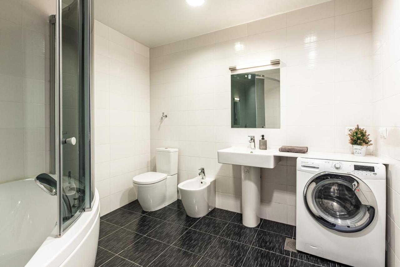 Airhome - Raekoja Plats Tallinn Ngoại thất bức ảnh